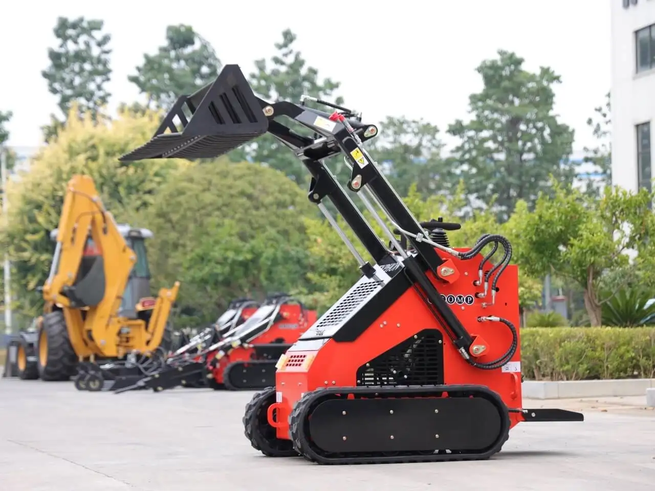 TYPHON Skid Steer