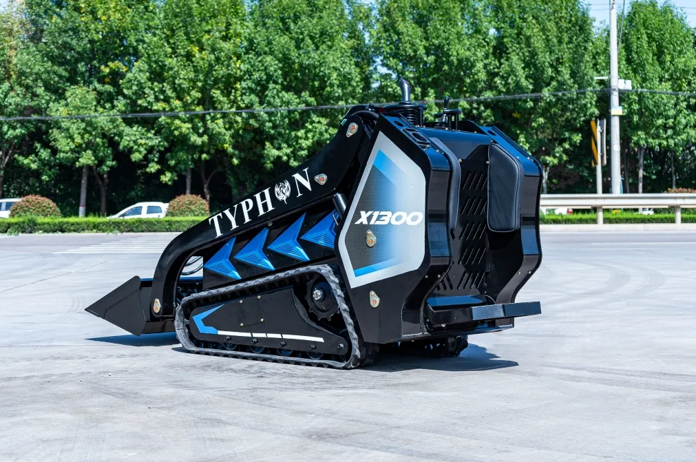 Brand New TYPHON STOMP X1300 25HP Kubota Diesel Mini Skid Steer Loader 5 X1300